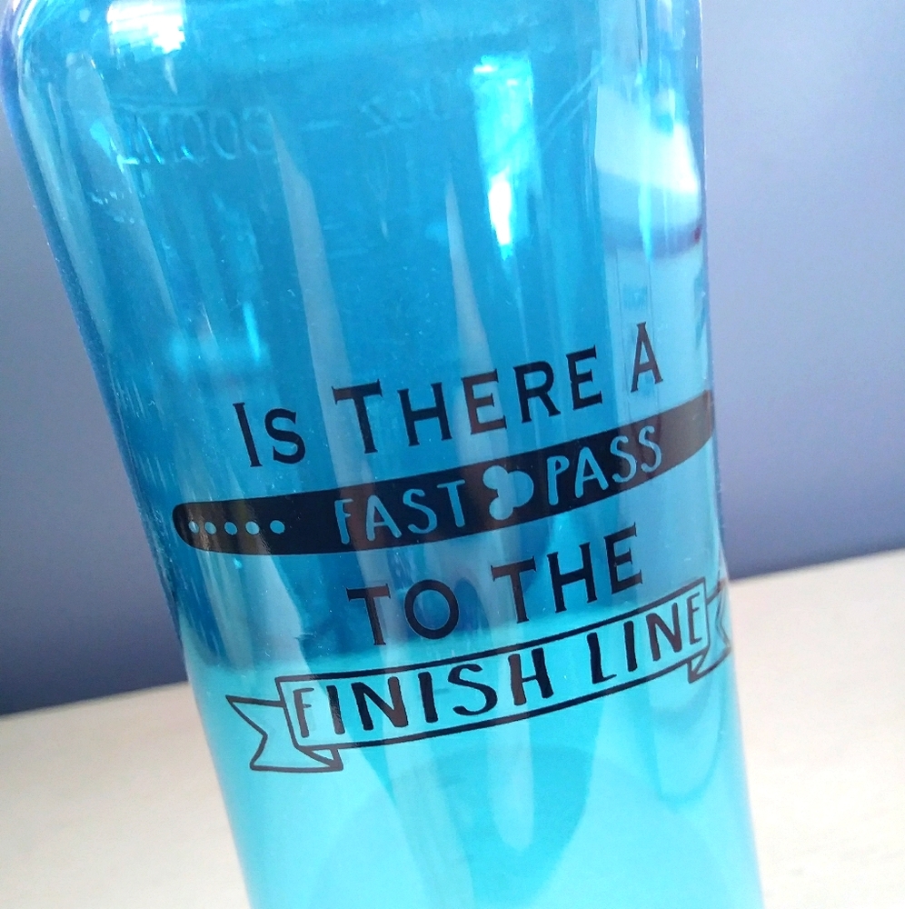NWOT RunDisney FastPass Themed Water Bottle